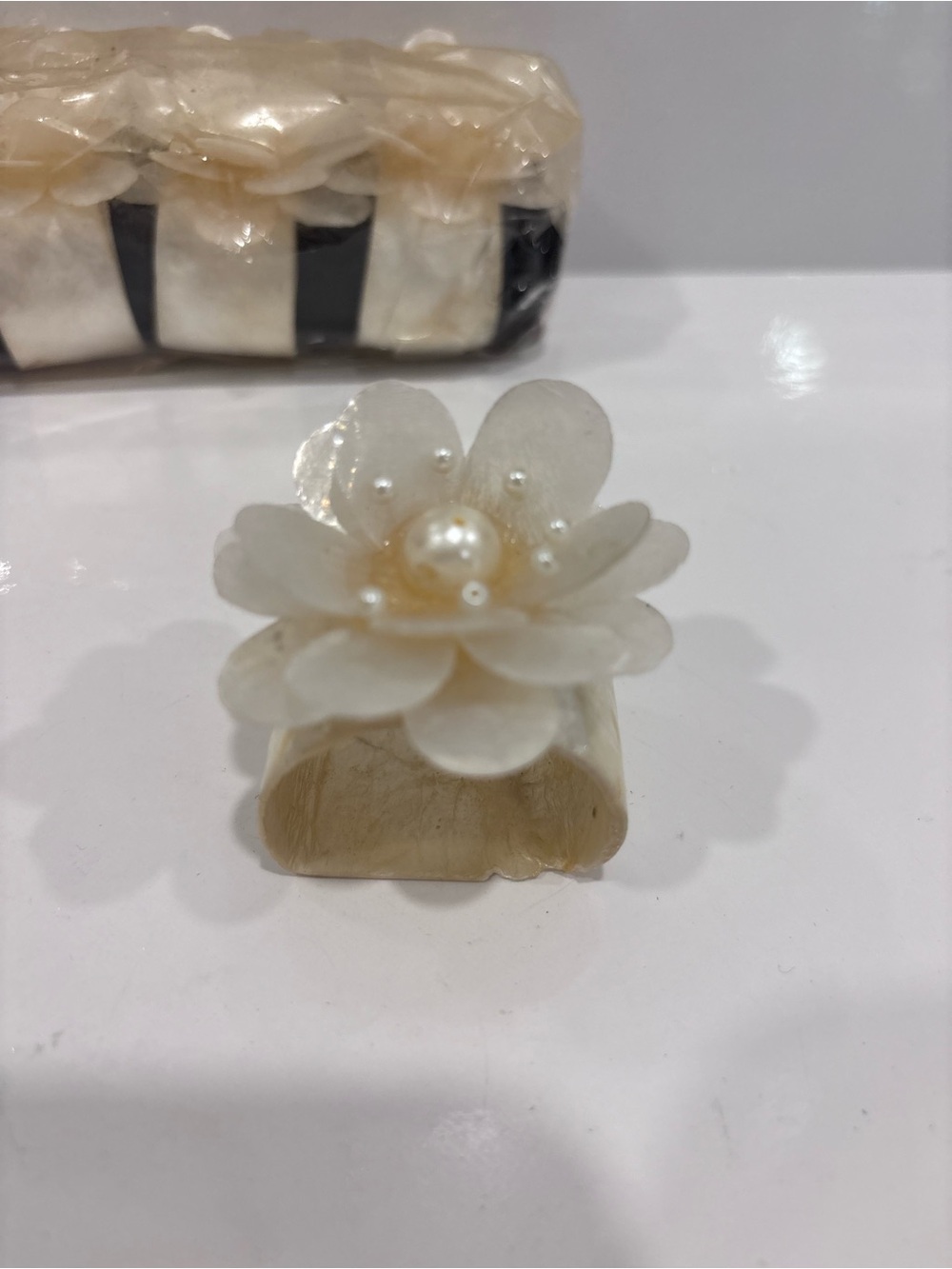 Vintage set of 17 Capiz shell flower napkin holders faux pearl ivory wedding